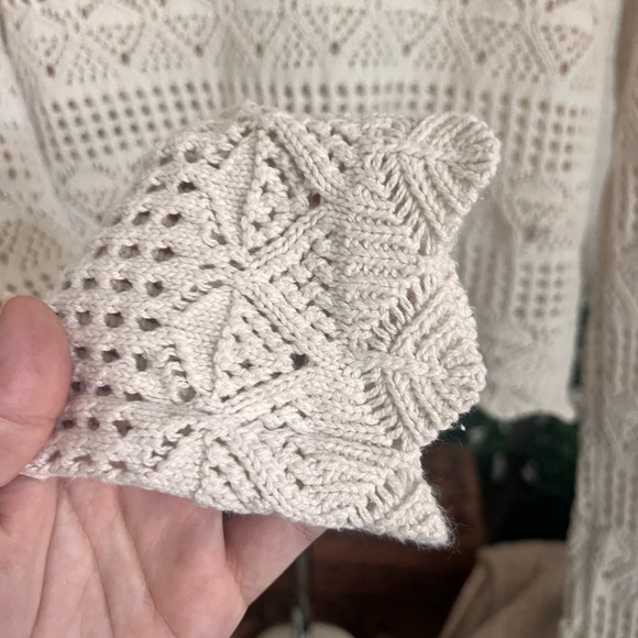 Freshman Cream Crochet Sweater - Picture 2 of 4